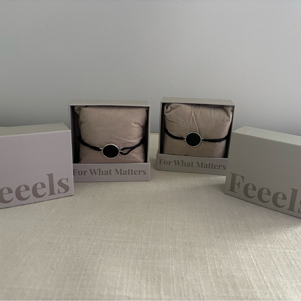 Feeels Couples Bracelets - NEW